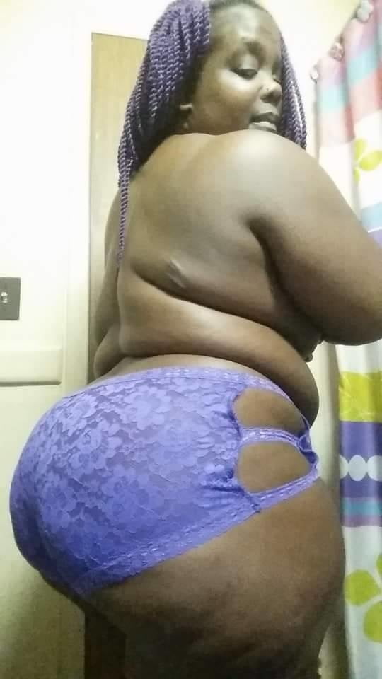 Gordas traga leche #98833805