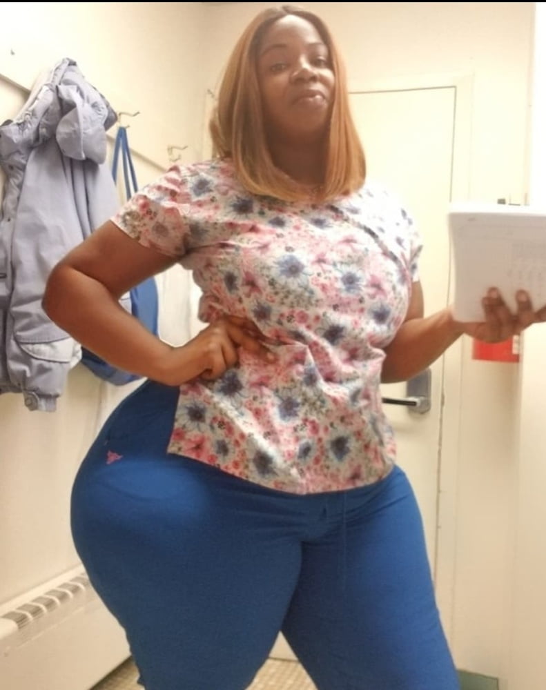 Gordas traga leche #98834146