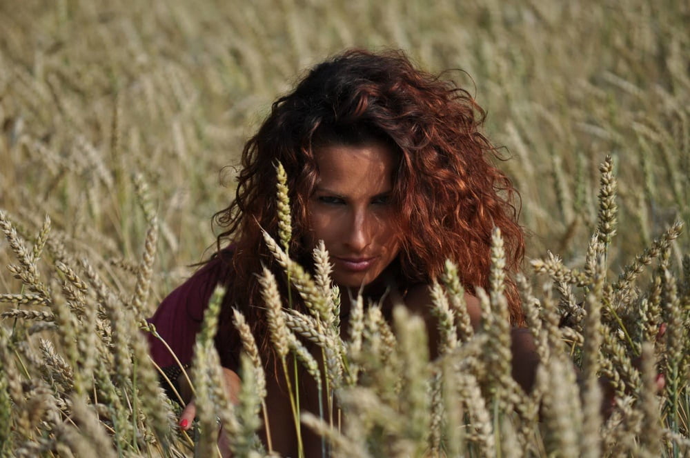 Superbe brune
 #98788090