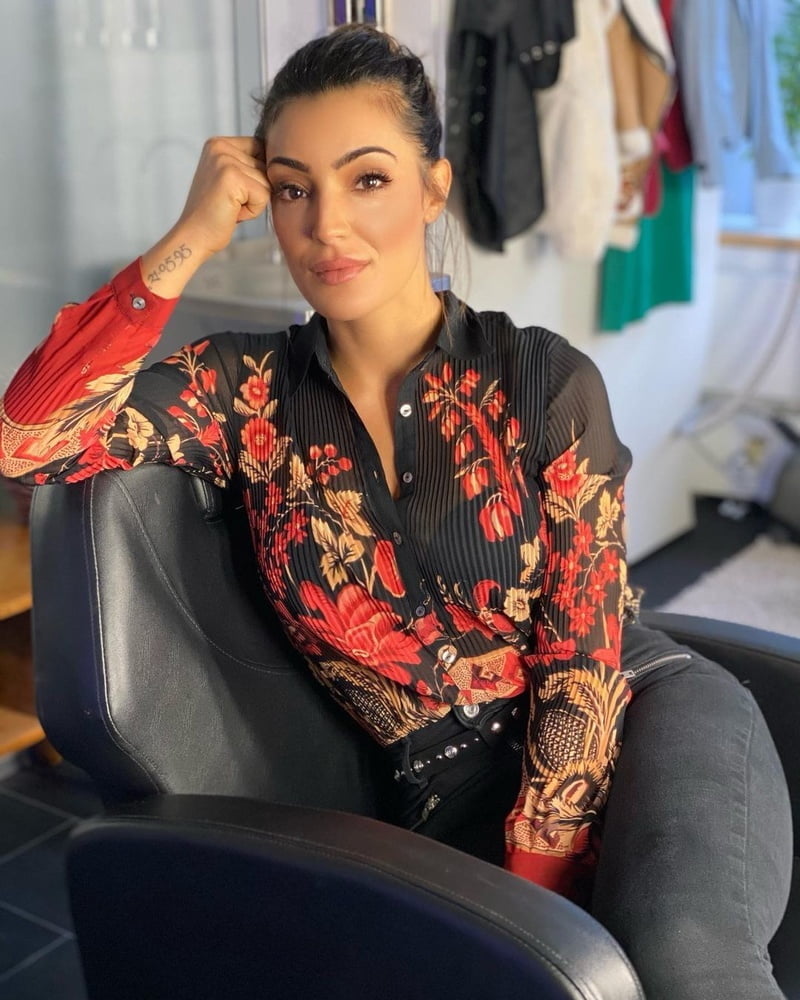 Valentina maceri
 #105379465