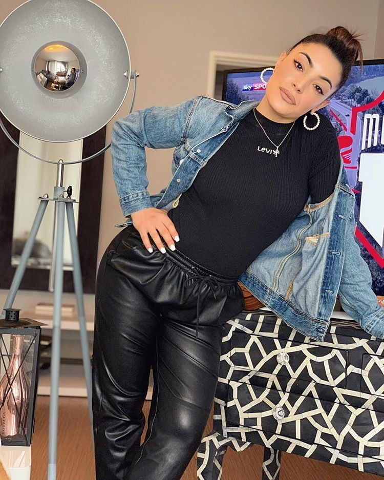 Valentina maceri
 #105379471