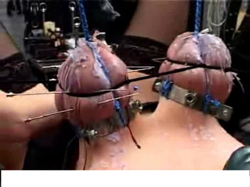 Pechos comprimidos
 #95316097