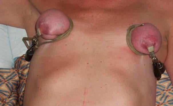 Pechos comprimidos
 #95316643