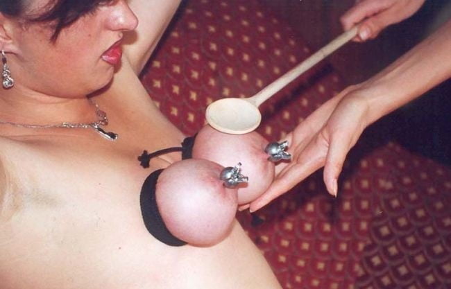 Pechos comprimidos
 #95317348