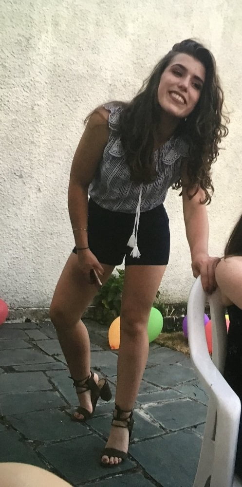 Salopes putes connasses
 #90490993