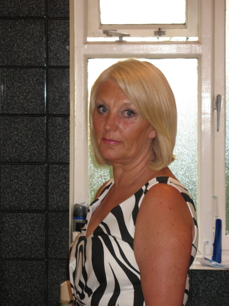 Hot wivers vol. 388
 #92048380