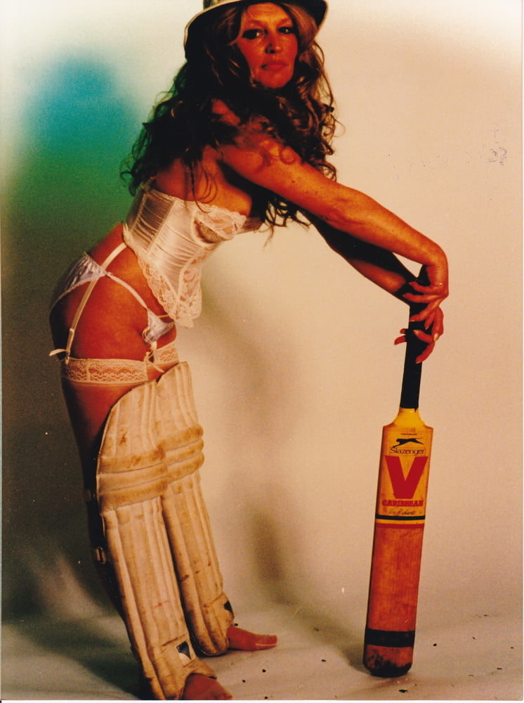 Hot wivers vol. 388
 #92048477