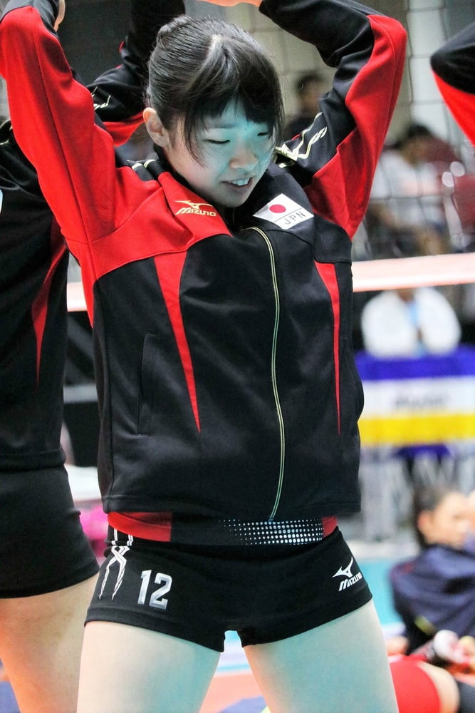 Voyeur: those sexy sporty asians....
 #104198520