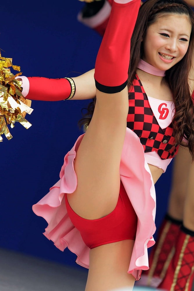 Voyeur: those sexy sporty asians....
 #104198557