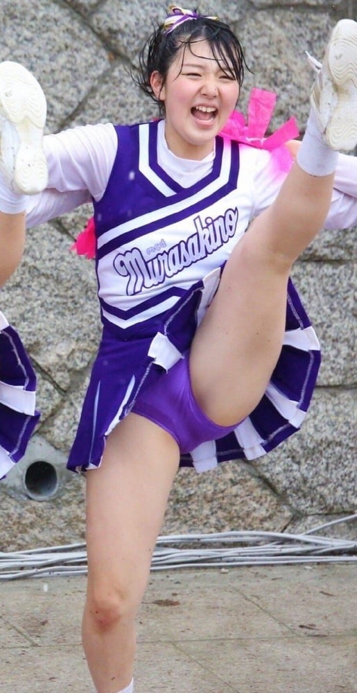 Voyeur: those sexy sporty asians....
 #104198562