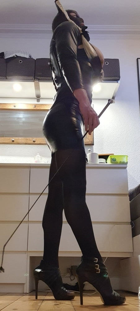 La diosa ella misma
 #99834110