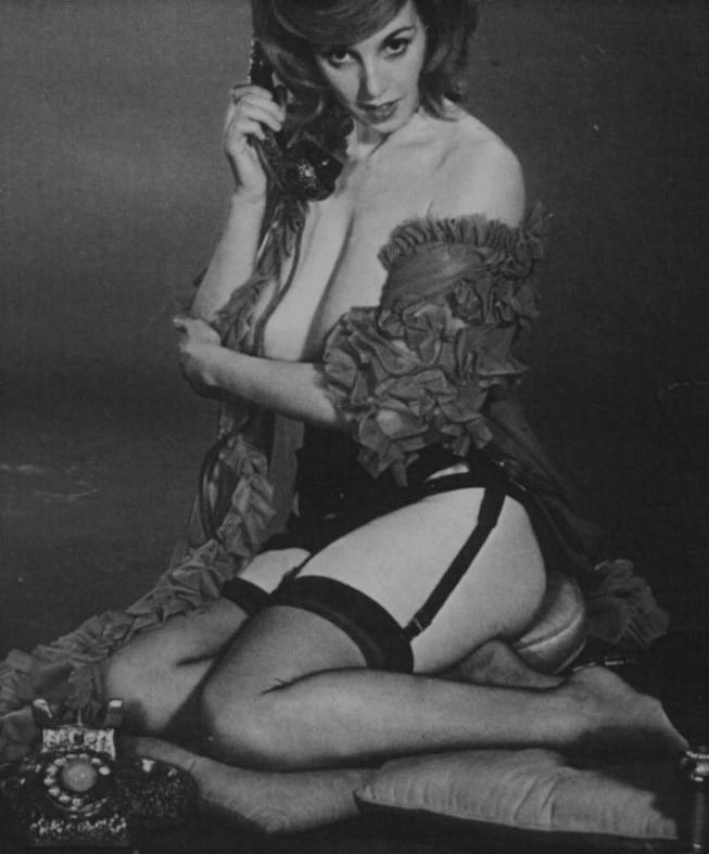 Juli williams - vintage & retro
 #82177602