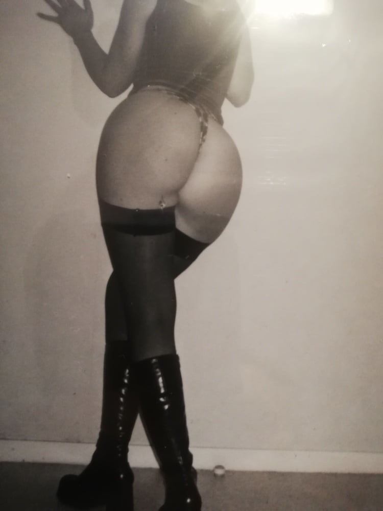 Awesome butts#2 #92336964