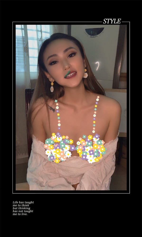 Twitter Chinese Slut - vava1998 - Nudes #79895510