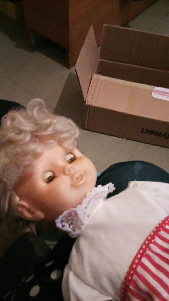 La mia bambola nella mia casa di riposo
 #98293425