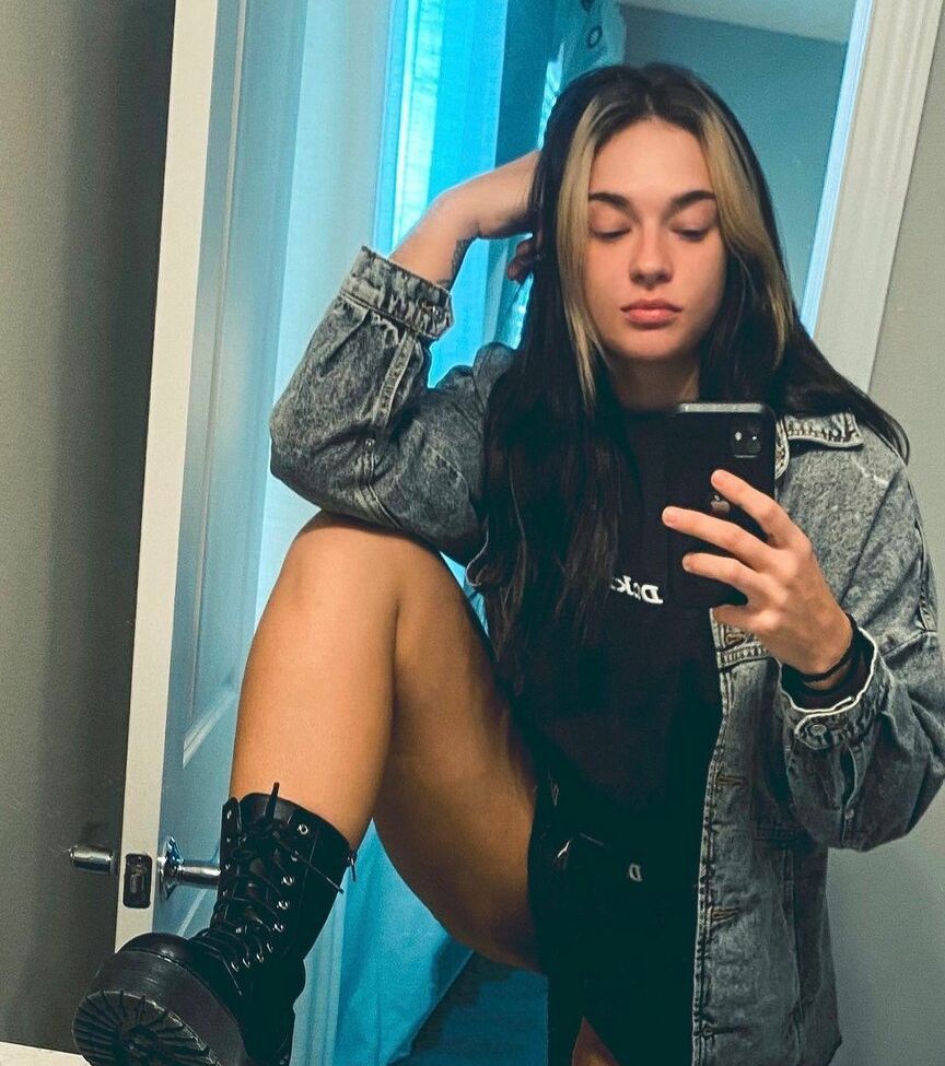 Jaime Hayter nackt #108330955