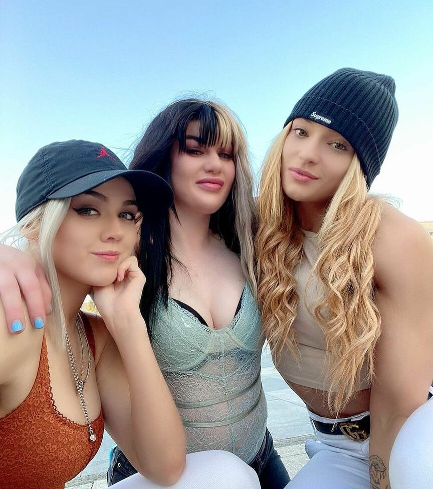 Jaime Hayter nackt #108330963