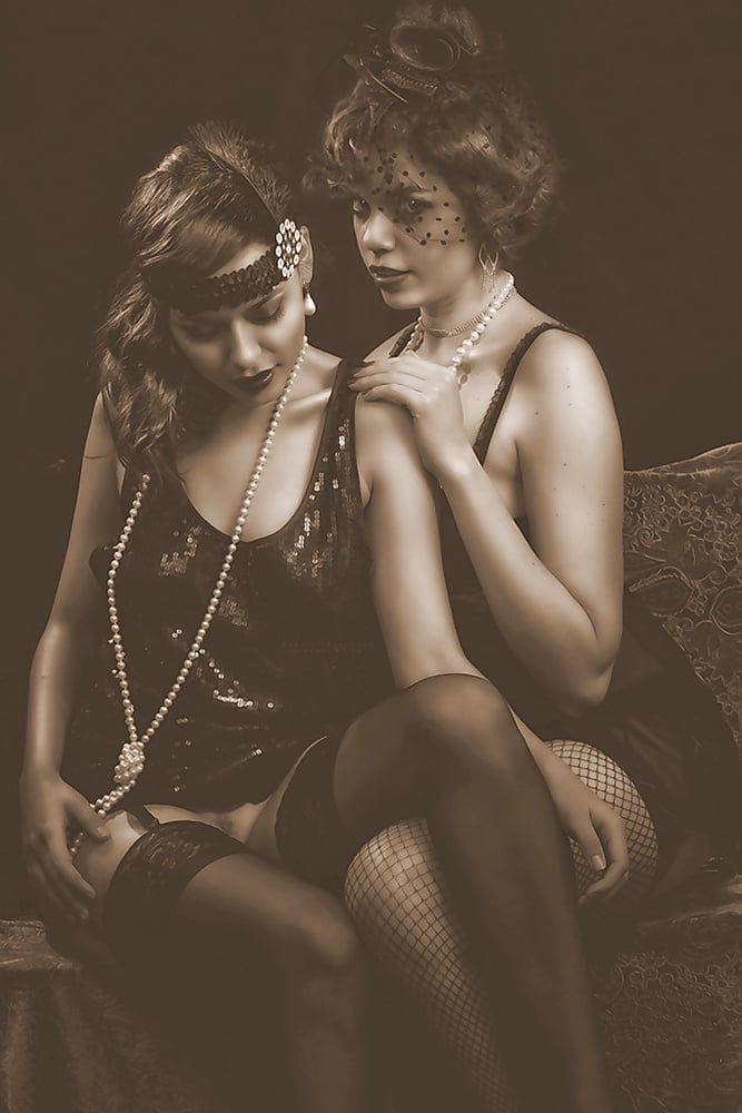 1930's flirts 2
 #92247498