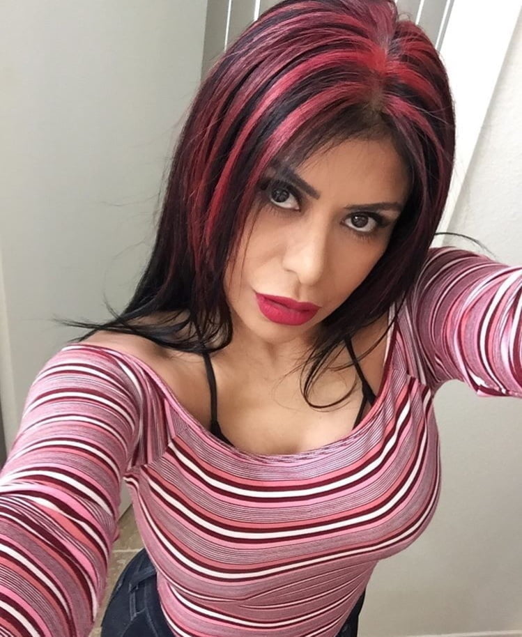 Wank Bank Babes 13 #106243370