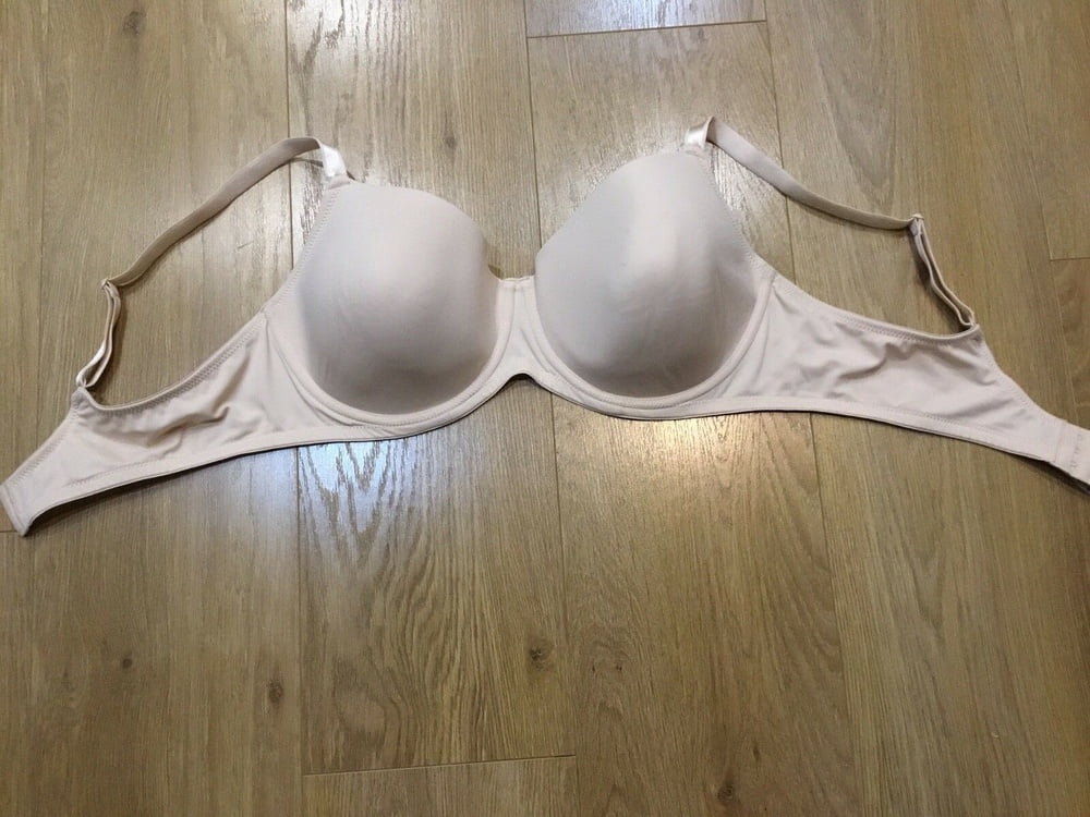 Bra shots #102992427