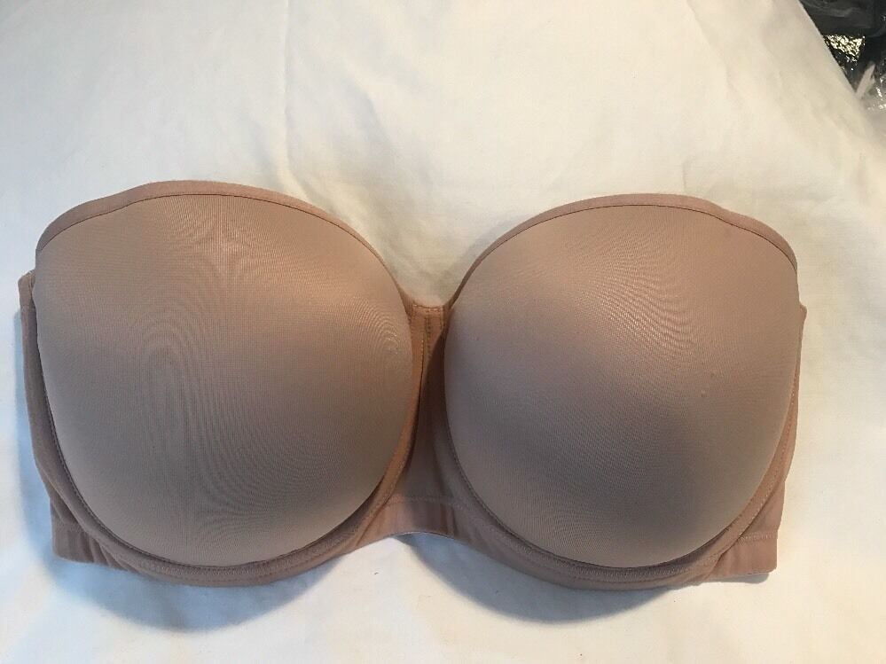 Bra shots #102992480