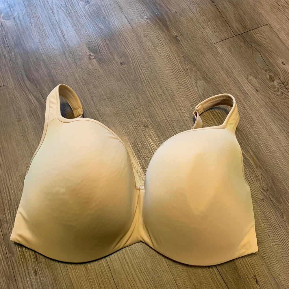 Bra shots #102992489