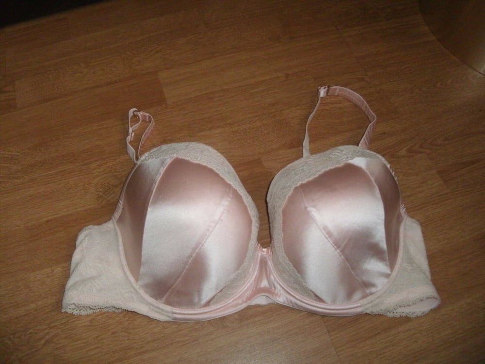 Bra shots #102992622