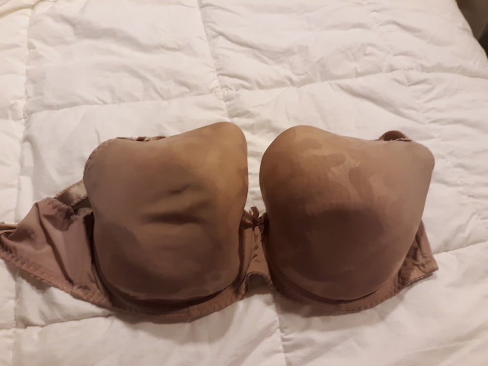 Bra shots #102992695