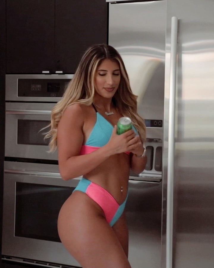 Isa Buscemi #95266339