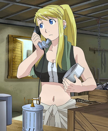 Winry esta lista para rockear la campana
 #103494119