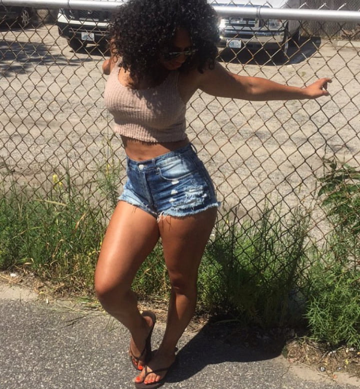 Lisa Lps 01 Cuuuuurvas #103894394