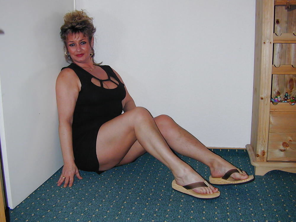 Heiße Amateur reife Frau
 #91613829