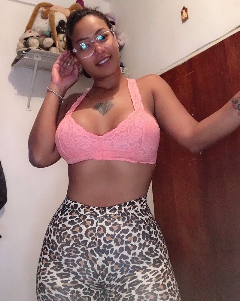 Adri dominicana tetona y puta #97847089