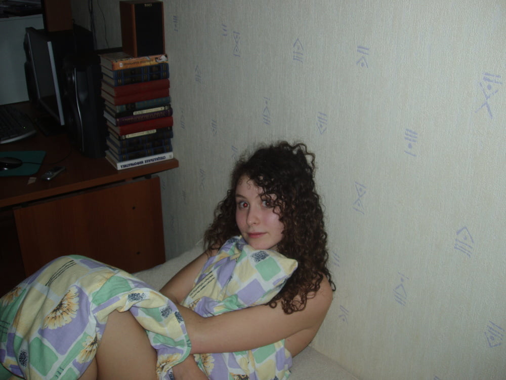 Curly Russian #102169003