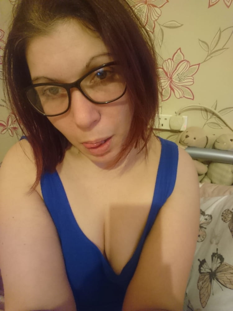 UK slut #102828382