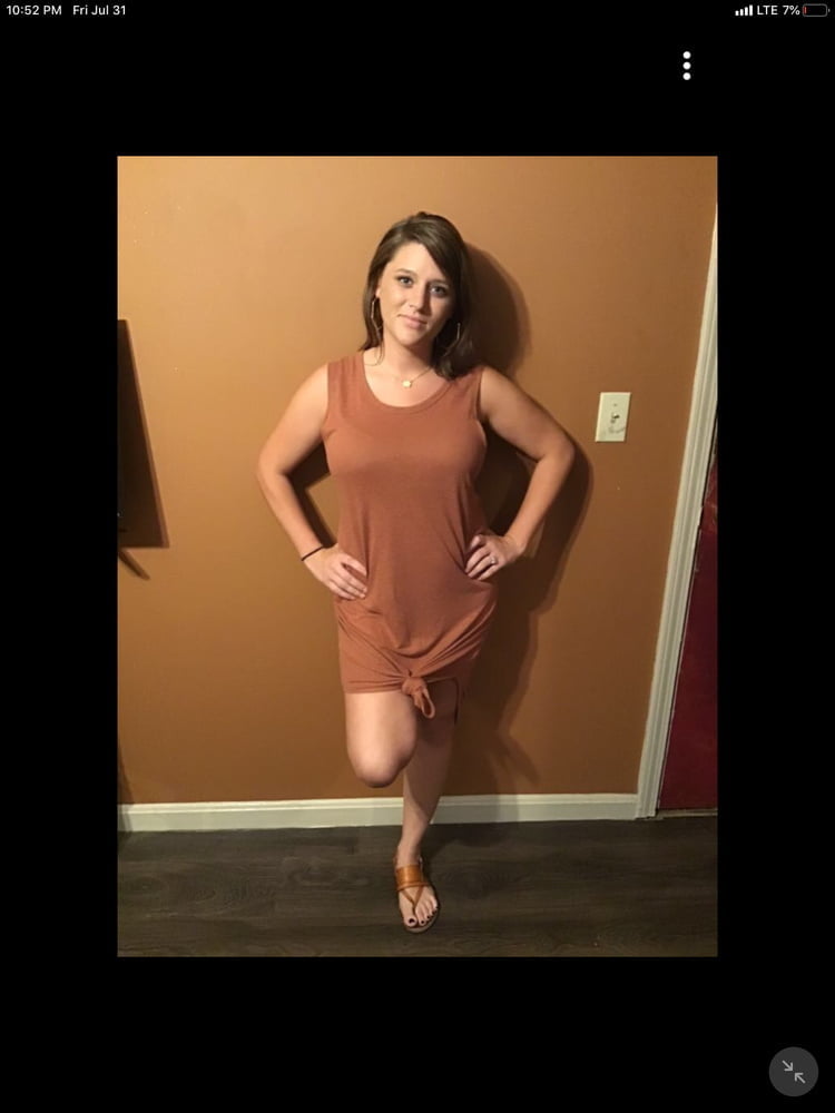 Mel, 25, usa
 #81845779