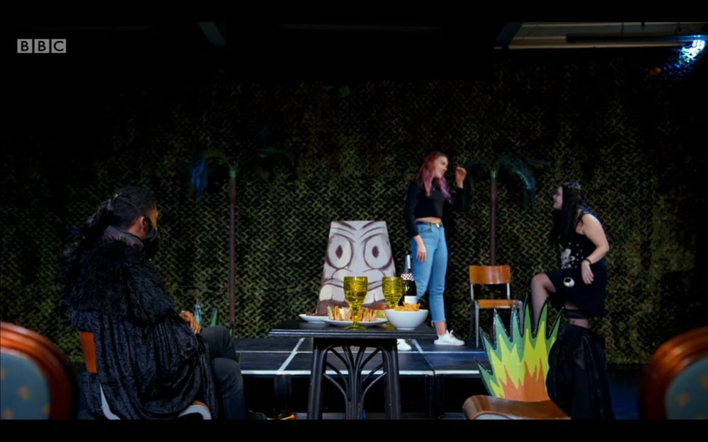 Random uk television
 #88779649