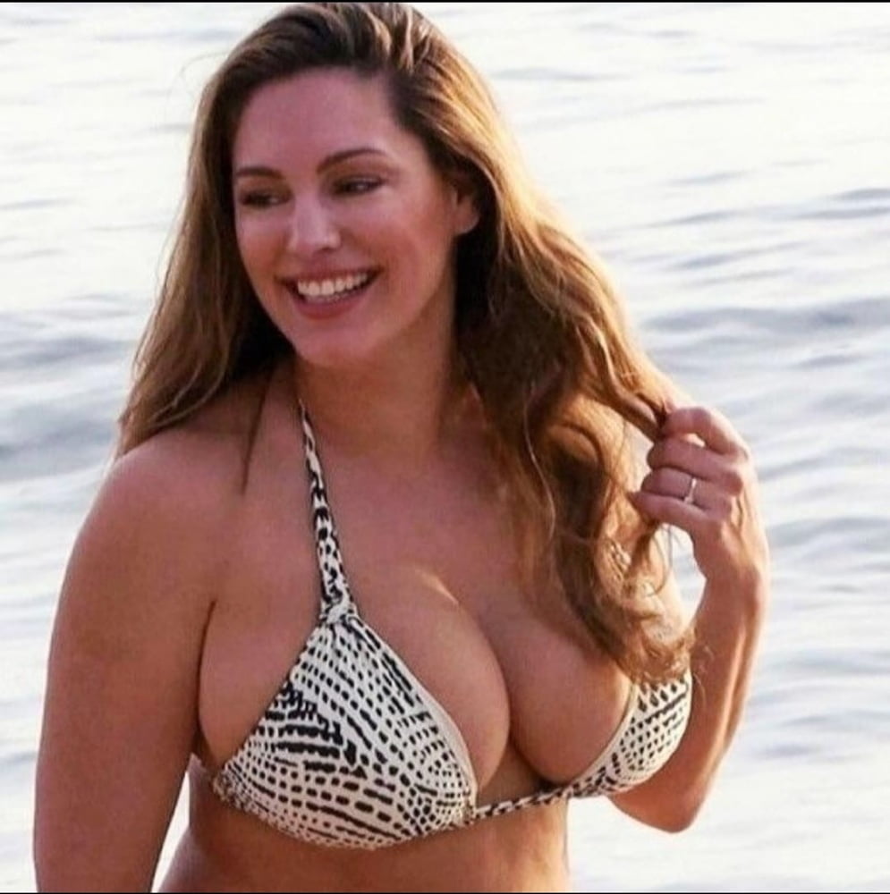 Kelly brook
 #89754251