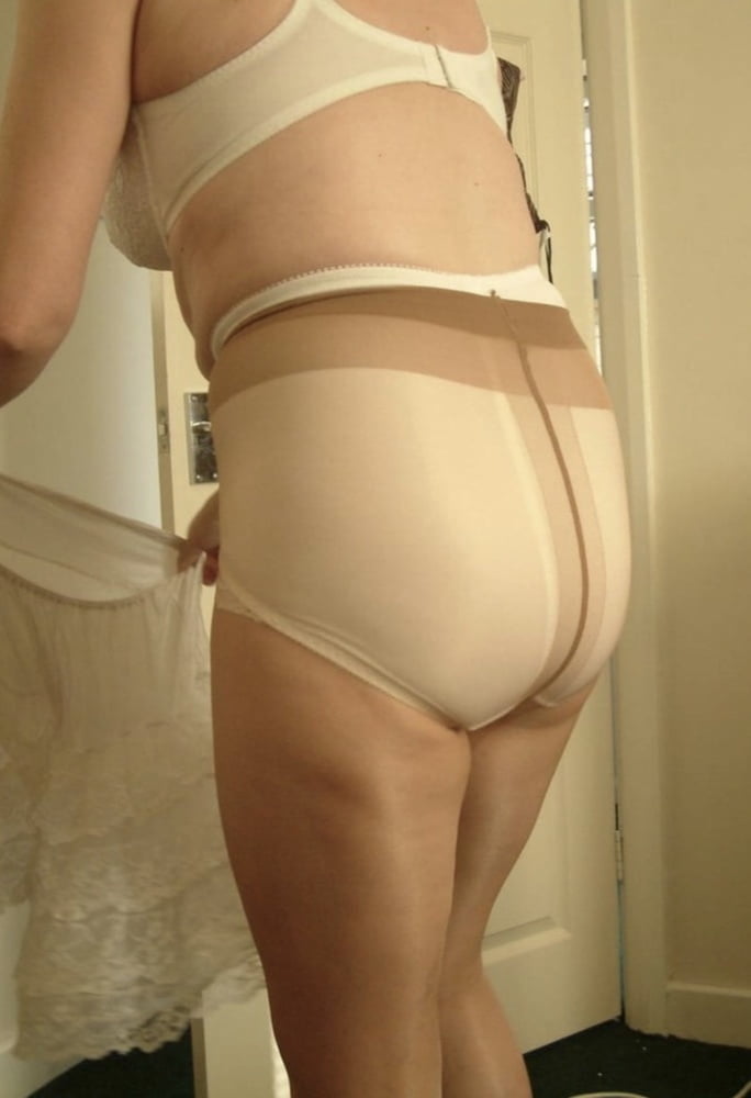Big Knickers and Tights 19 #89184052