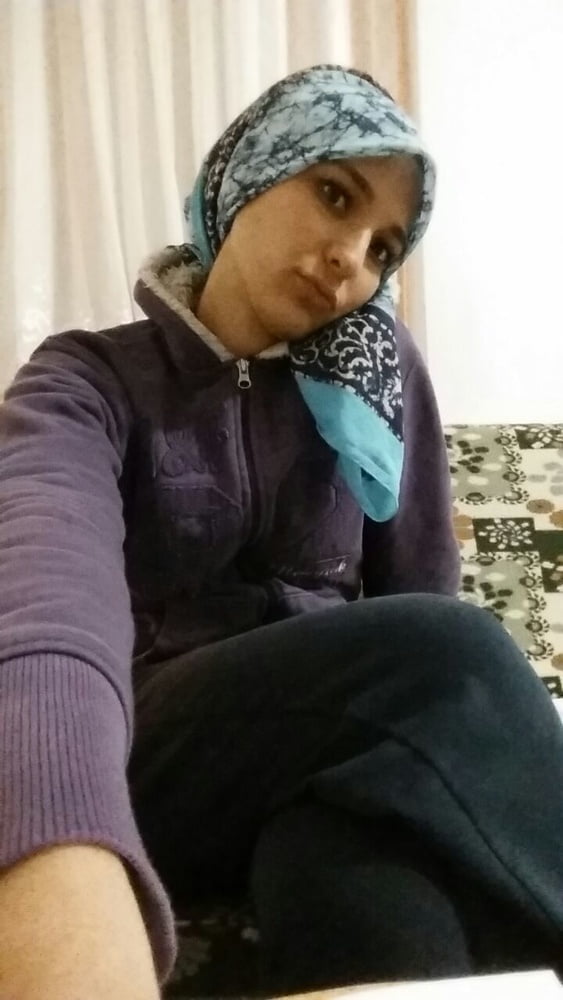 Turbanli orospu..turco - stile turbante turco - hijab
 #82356631
