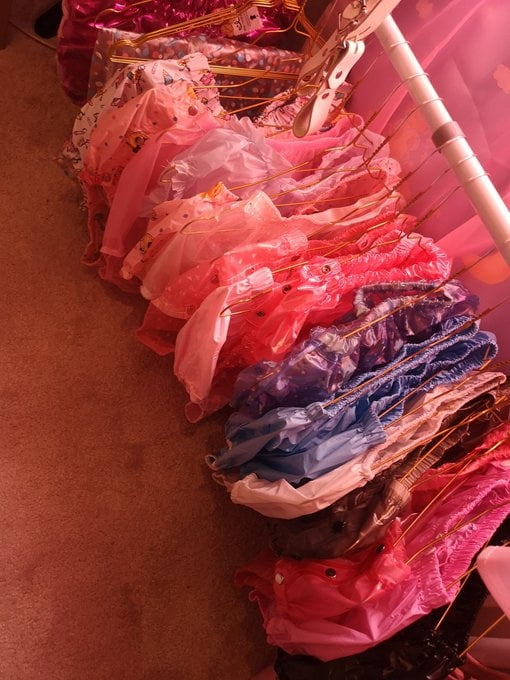 abdl #97704400