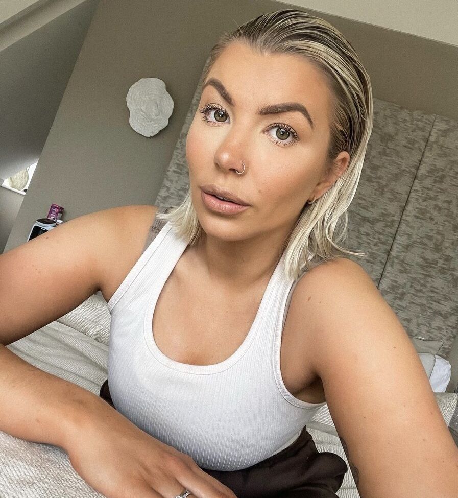 Olivia Buckland nuda #109228784