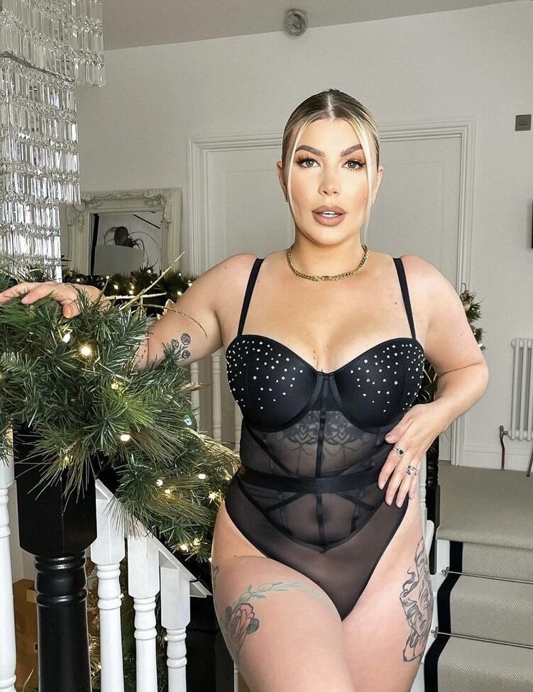 Olivia Buckland nackt #109228794