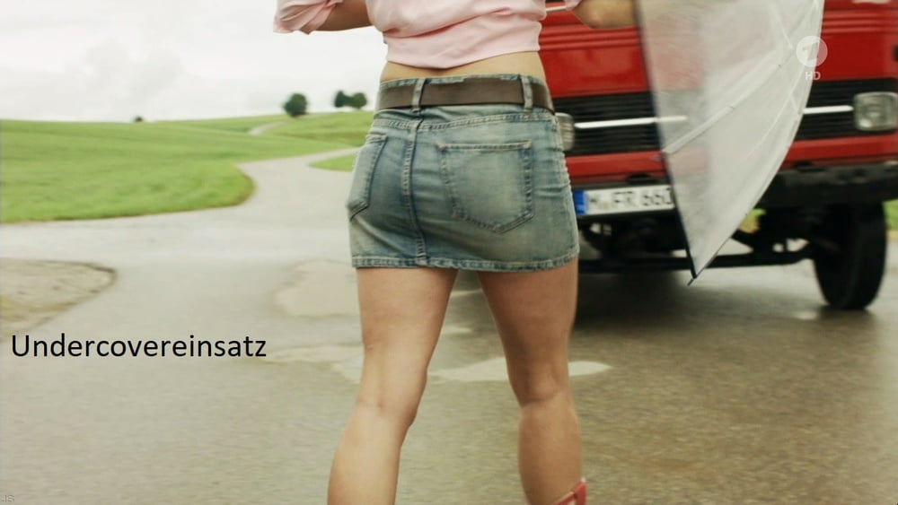 アネット・フライシャー - ポリスティン・アウト・ヒューバート・アンド・スタラー
 #94008808