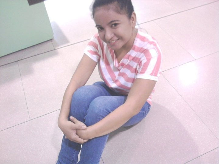 Sie wuchs auf, um eine Goldgräber-Hure zu sein
 #105406132