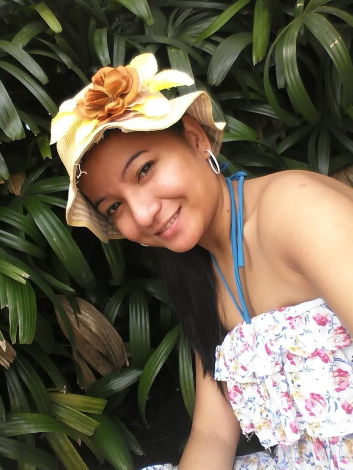 Sie wuchs auf, um eine Goldgräber-Hure zu sein
 #105406141