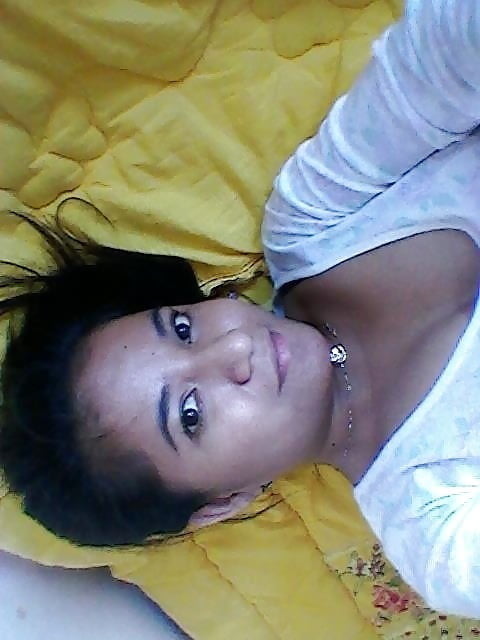 Sie wuchs auf, um eine Goldgräber-Hure zu sein
 #105406156