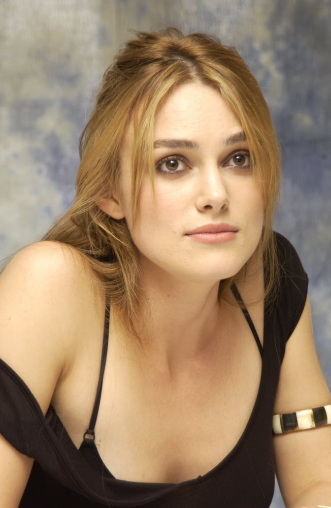 Keira Knightley My ideal woman is flat chested vol. 3 #94525397