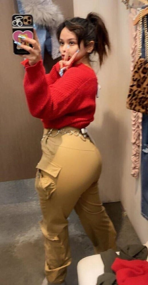 Latina (culos)
 #105805879