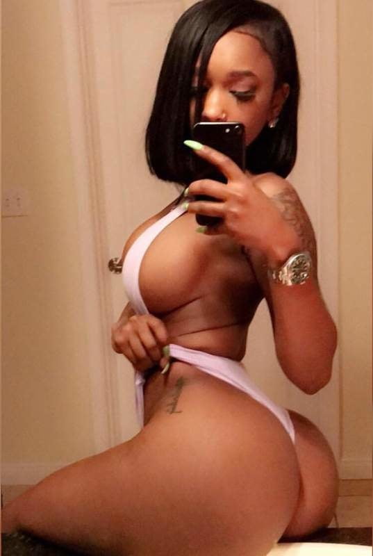 Latina booty mamis dodues
 #100454205